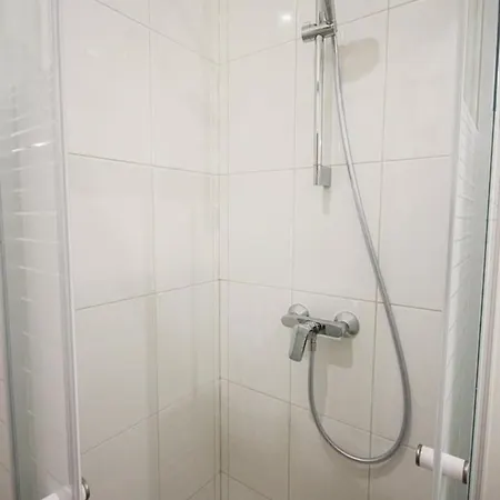 Grand Place - With 2 Bedrooms